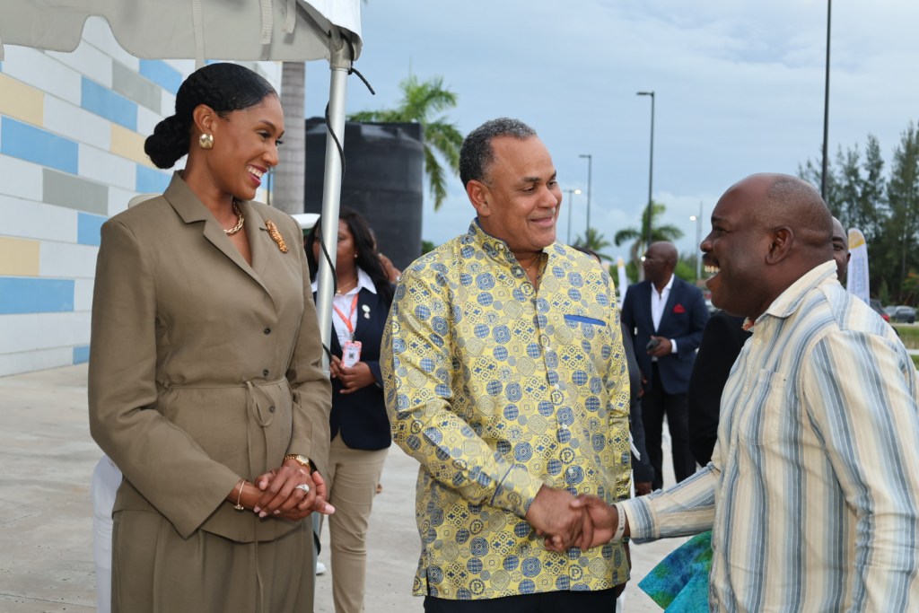 Min. Halkitis Hosts Caribbean Development Bank Meeting to ‘Cultural Expressions’ showcase