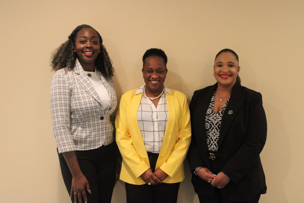 FIU Bahamas’ Legal Counsel Attends The Bahamas Association’s Annual Training:  Session One