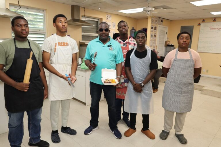 Minister Bowleg Visits Summer Youth Apprentice Camps