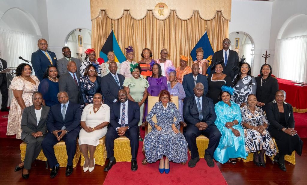 Staff of the Office of the Judiciary, honoured for long service